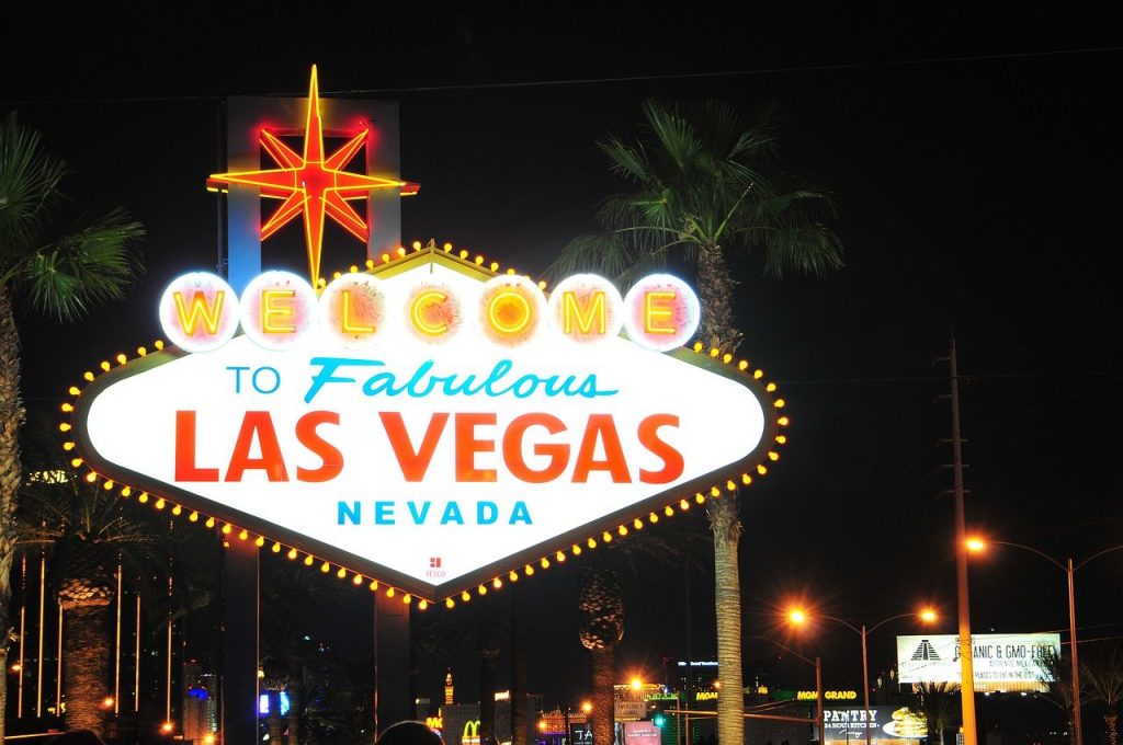 Panneau Welcome to Fabulous Las Vegas la nuit